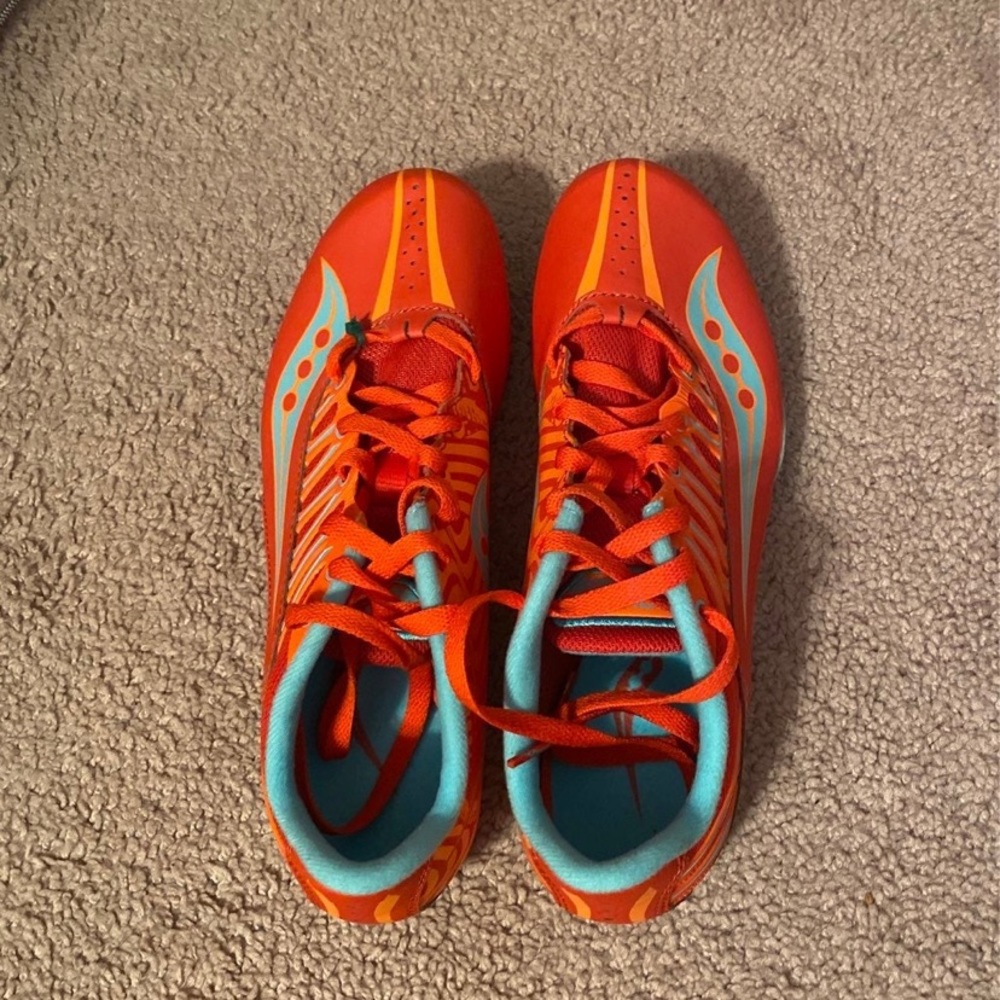 Saucony Running Spikes